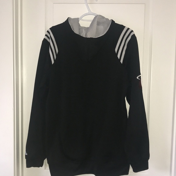 👕 Adidas Miami Heat Hoodie - Picture 2 of 3
